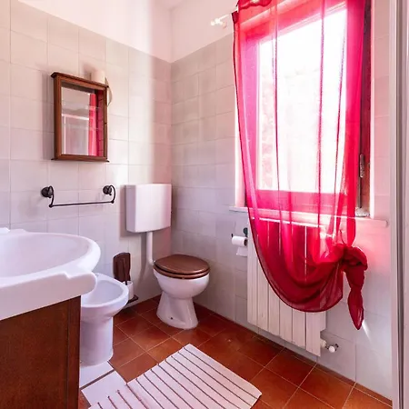 Holiday home Casa Upupa Sassetta